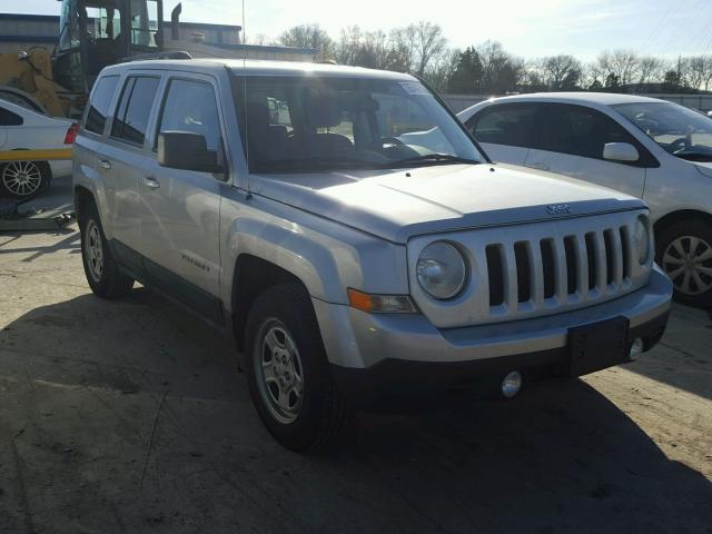 1J4NT1GB3BD173804 - 2011 JEEP PATRIOT SP SILVER photo 1