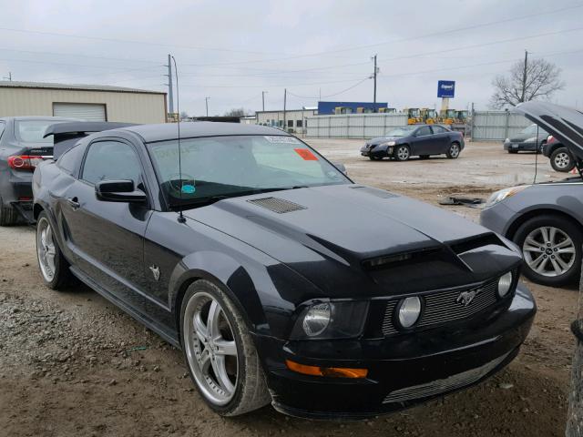 1ZVHT82H295101727 - 2009 FORD MUSTANG GT BLACK photo 1