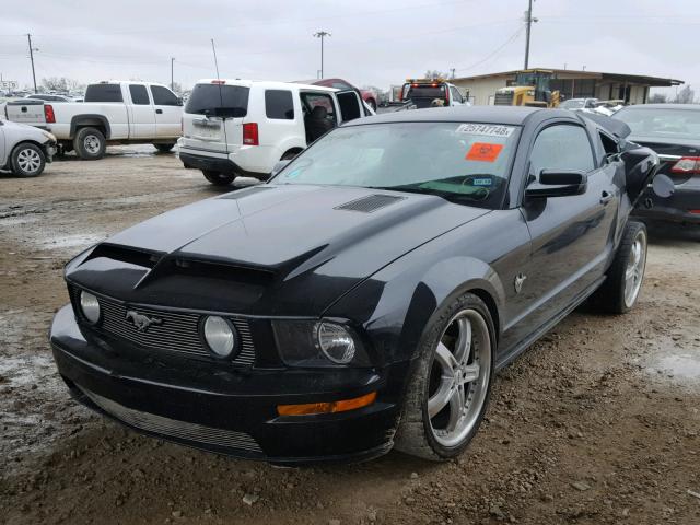 1ZVHT82H295101727 - 2009 FORD MUSTANG GT BLACK photo 2