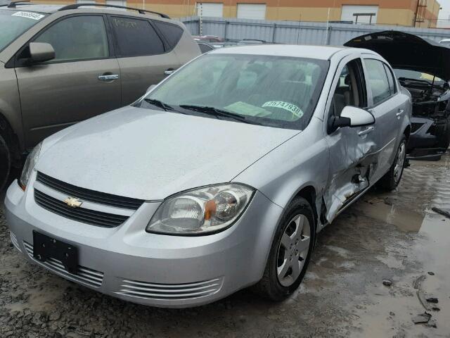 1G1AL55F187349623 - 2008 CHEVROLET COBALT LT SILVER photo 2