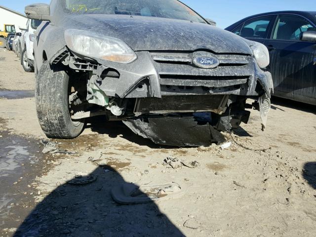 1FADP3K22DL332366 - 2013 FORD FOCUS SE GRAY photo 9