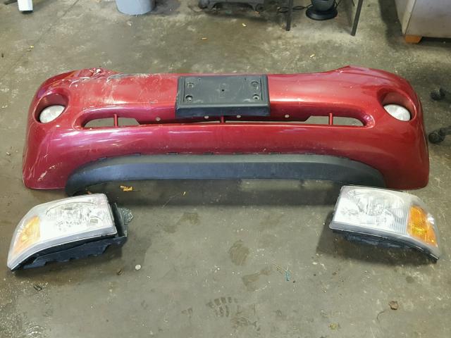 1GKDT13S032301232 - 2003 GMC ENVOY RED photo 9