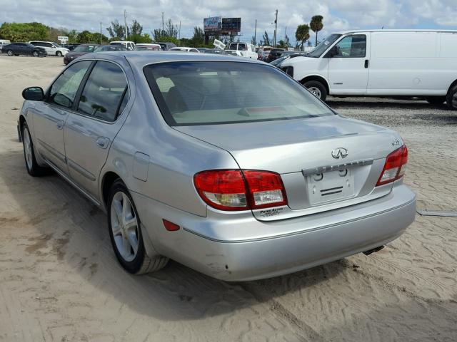 JNKDA31A93T110585 - 2003 INFINITI I35 SILVER photo 3