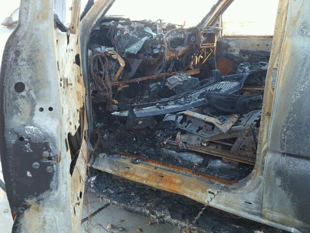 1GKEK63UX3J333486 - 2003 GMC YUKON DENA BURN photo 10