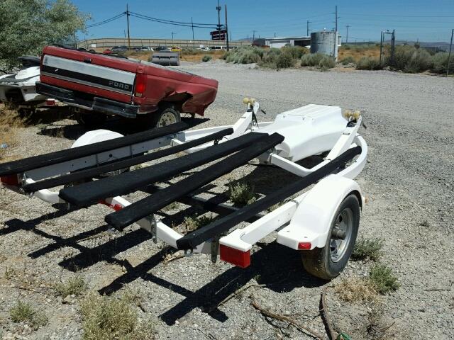 1MDKNKK145A292591 - 2005 SHOR TRAILER WHITE photo 4