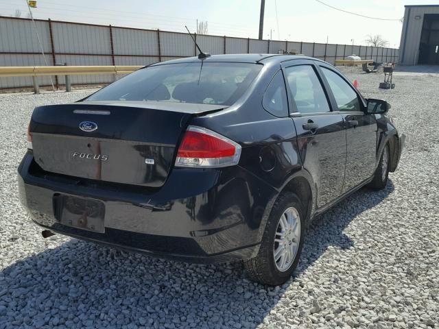 1FAHP35N39W111016 - 2009 FORD FOCUS SE BLACK photo 4