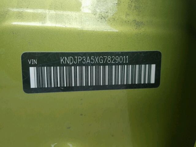 KNDJP3A5XG7829011 - 2016 KIA SOUL + GREEN photo 10