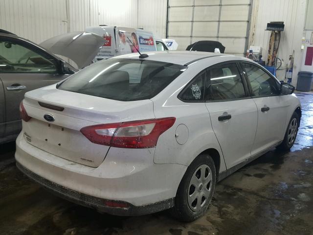 1FADP3E26DL383963 - 2013 FORD FOCUS S WHITE photo 4