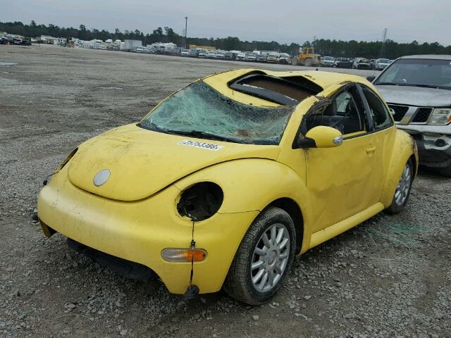 3VWCK31C54M423304 - 2004 VOLKSWAGEN NEW BEETLE YELLOW photo 2