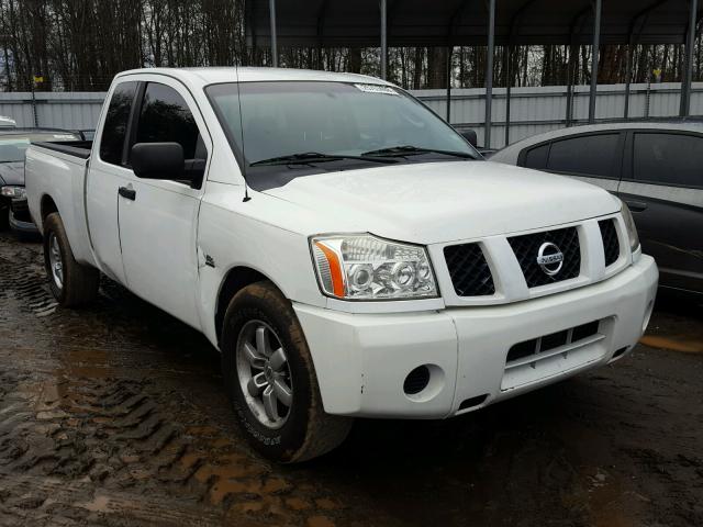 1N6AA06A74N564929 - 2004 NISSAN TITAN XE WHITE photo 1