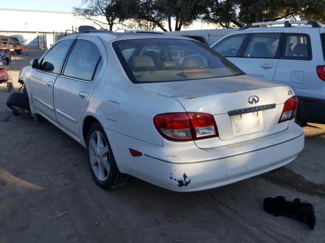 JNKDA31A92T018486 - 2002 INFINITI I35 WHITE photo 3