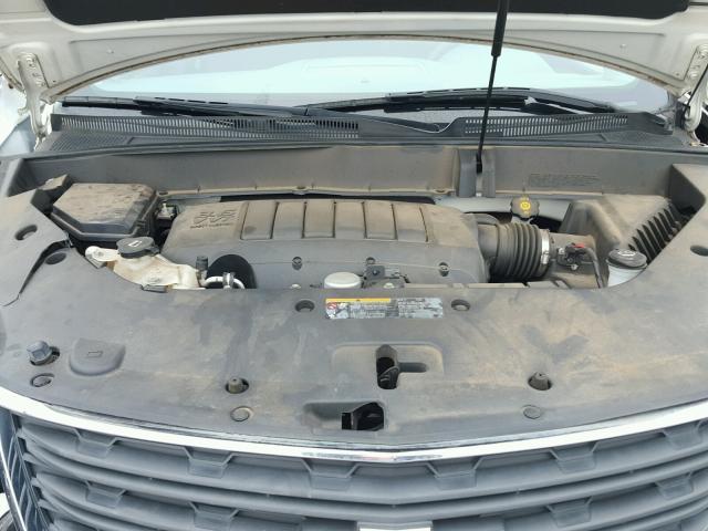 1GNKRFED6DJ101726 - 2013 CHEVROLET TRAVERSE L WHITE photo 7