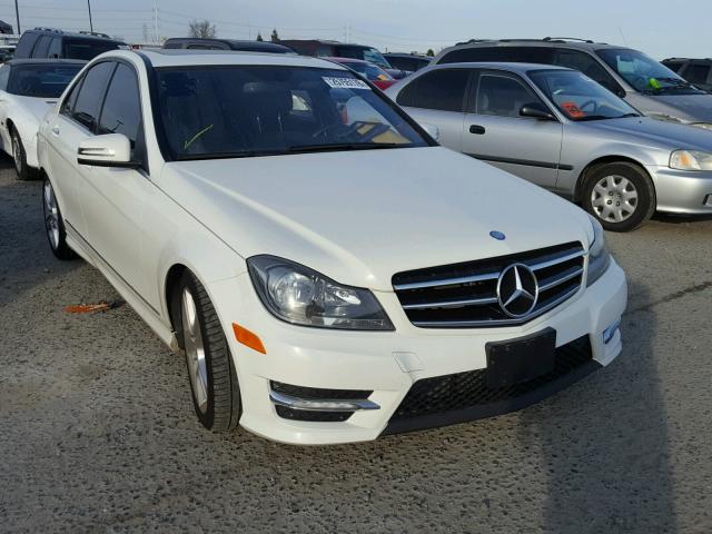 WDDGF4HB8CR240607 - 2012 MERCEDES-BENZ C 250 WHITE photo 1