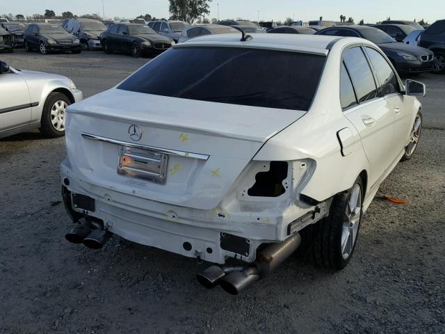 WDDGF4HB8CR240607 - 2012 MERCEDES-BENZ C 250 WHITE photo 4