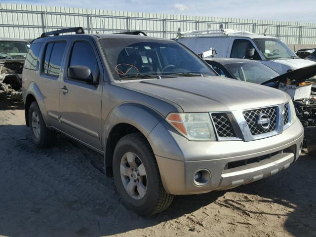 5N1AR18U46C639427 - 2006 NISSAN PATHFINDER GOLD photo 1