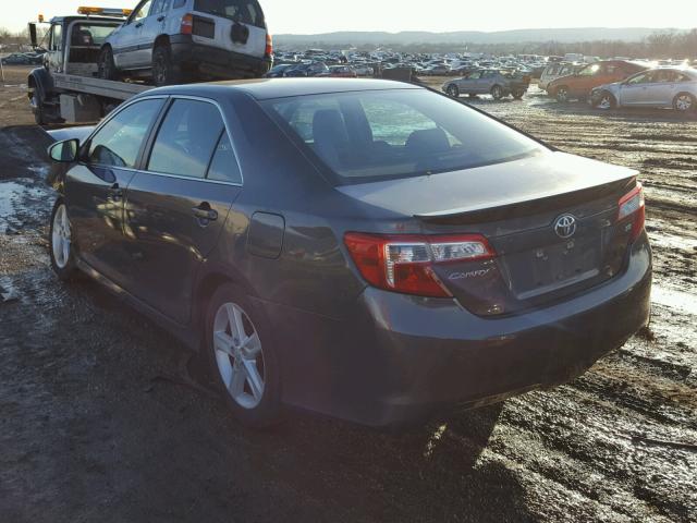 4T1BF1FK1CU178241 - 2012 TOYOTA CAMRY BASE GRAY photo 3