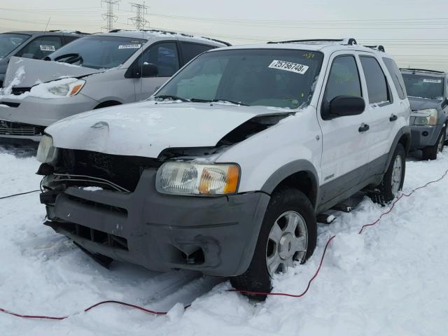 1FMYU04122KB97962 - 2002 FORD ESCAPE XLT WHITE photo 2