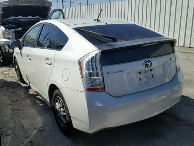 JTDKN3DUXA0240358 - 2010 TOYOTA PRIUS WHITE photo 3