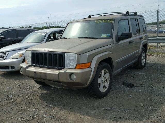 1J8HG48K96C212066 - 2006 JEEP COMMANDER ოქროსფერი ფოტო 2