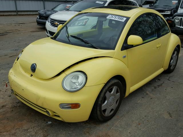 3VWCA21C7XM456547 - 1999 VOLKSWAGEN NEW BEETLE 黄色 照片 2
