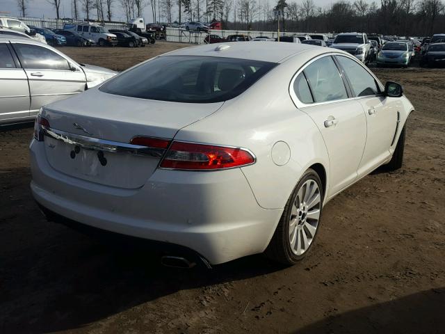 SAJWA0GBXALR50561 - 2010 JAGUAR XF PREMIUM WHITE photo 4