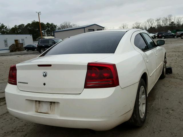 2B3KA43G06H521134 - 2006 DODGE CHARGER SE WHITE photo 4