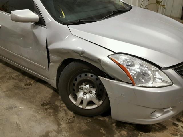 1N4AL2AP8AN427536 - 2010 NISSAN ALTIMA BAS SILVER photo 9