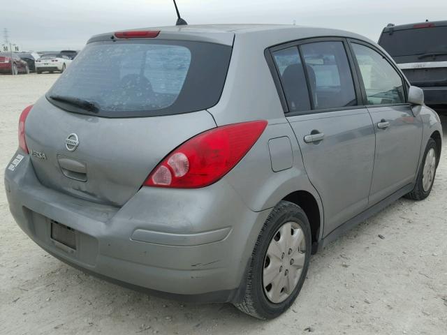 3N1BC13E57L376643 - 2007 NISSAN VERSA S GRAY photo 4