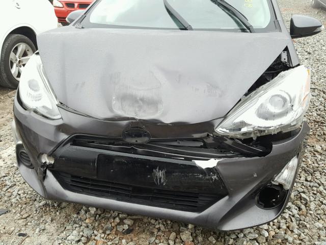 JTDKDTB35F1101155 - 2015 TOYOTA PRIUS C GRAY photo 7