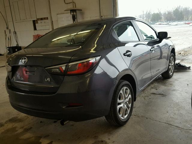 3MYDLBZV7GY140857 - 2016 TOYOTA SCION IA GRAY photo 4
