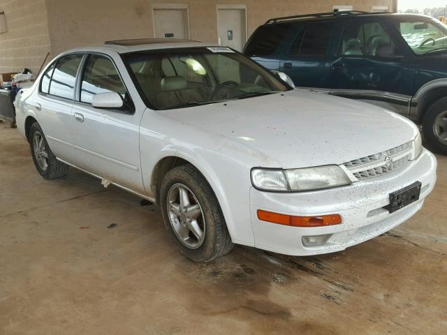 JN1CA21D5VT213705 - 1997 NISSAN MAXIMA GLE WHITE photo 1