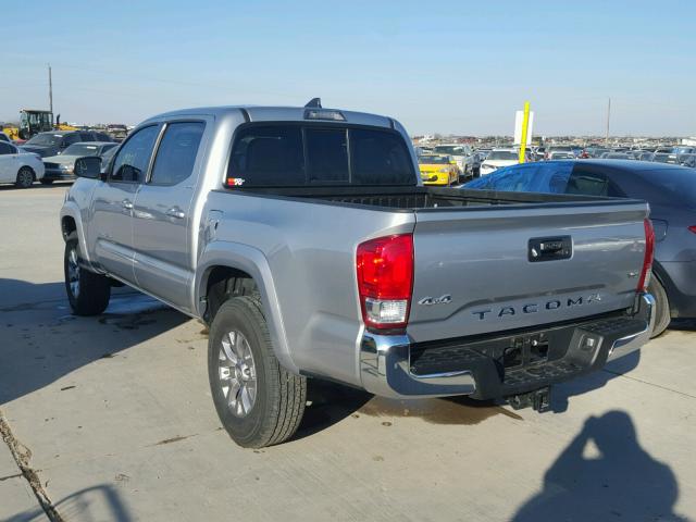 5TFCZ5AN8HX076501 - 2017 TOYOTA TACOMA DOU SILVER photo 3