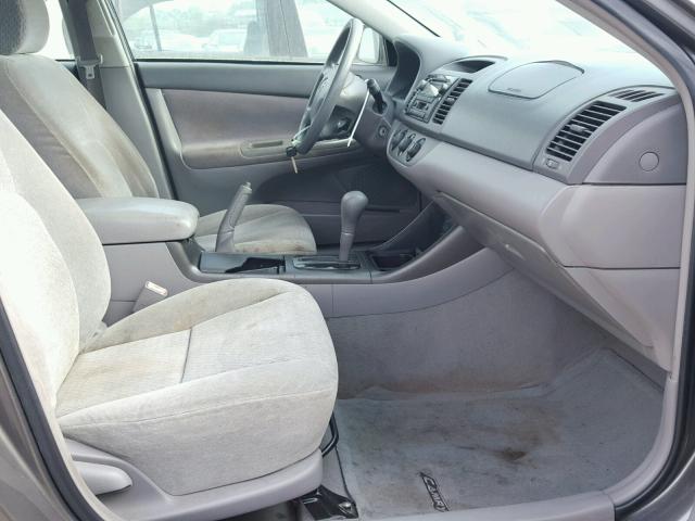 4T1BE32K12U600351 - 2002 TOYOTA CAMRY LE CHARCOAL photo 5