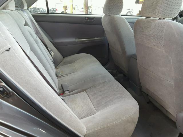 4T1BE32K12U600351 - 2002 TOYOTA CAMRY LE CHARCOAL photo 6