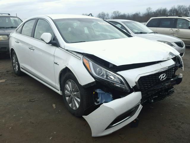 KMHE24L16HA058353 - 2017 HYUNDAI SONATA HYB WHITE photo 1