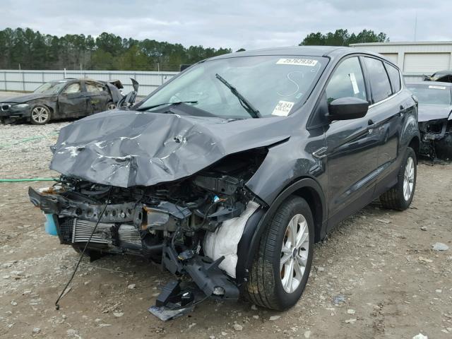 1FMCU0G93HUB30943 - 2017 FORD ESCAPE SE GRAY photo 2