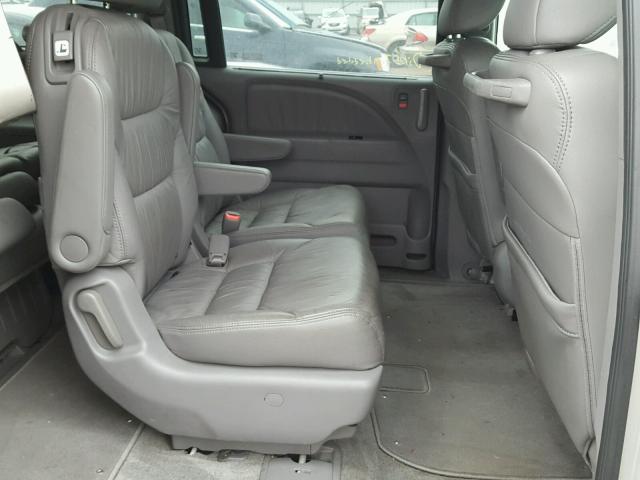 5FNRL38618B088143 - 2008 HONDA ODYSSEY EX SILVER photo 6