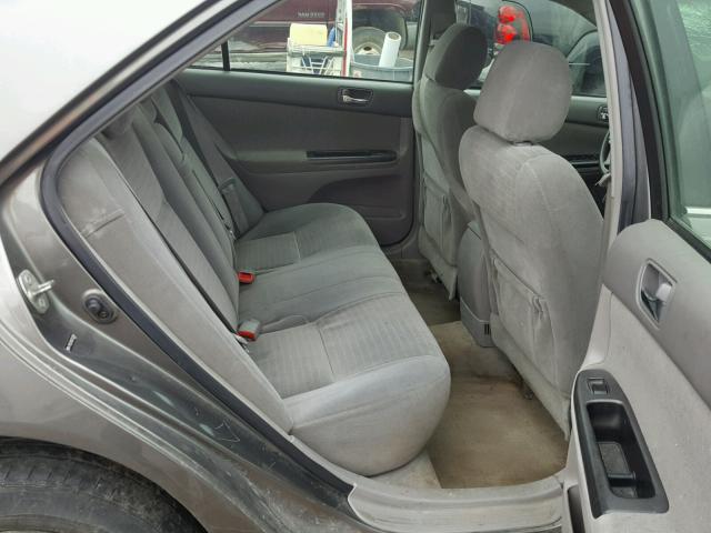 4T1BE32K05U552698 - 2005 TOYOTA CAMRY LE GRAY photo 6