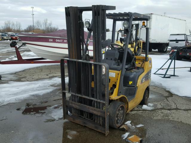 AT9004666 - 2006 CATERPILLAR FORKLIFT YELLOW photo 2