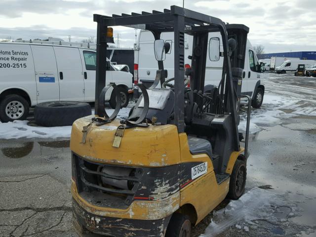 AT9004666 - 2006 CATERPILLAR FORKLIFT YELLOW photo 4