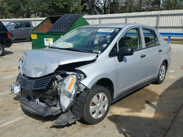 3N1CC1AP6BL363367 - 2011 NISSAN VERSA S SILVER photo 2