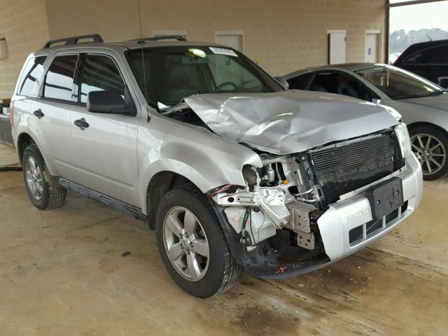 1FMCU0D73AKB79595 - 2010 FORD ESCAPE XLT SILVER photo 1