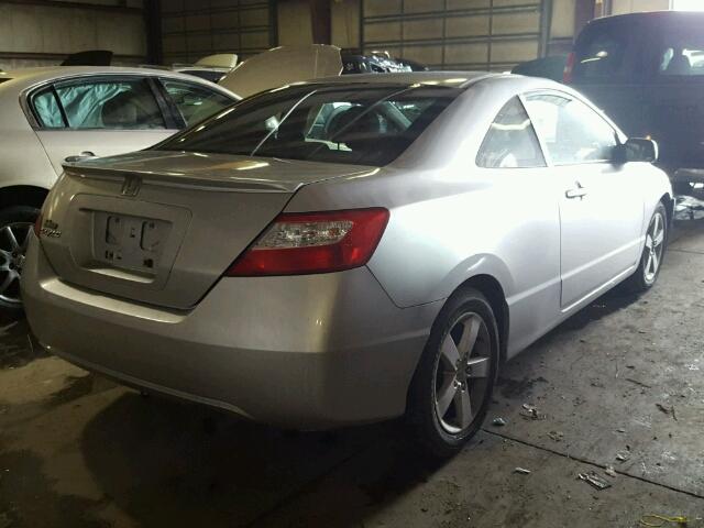 2HGFG128X6H509159 - 2006 HONDA CIVIC EX Gümüş foto 4