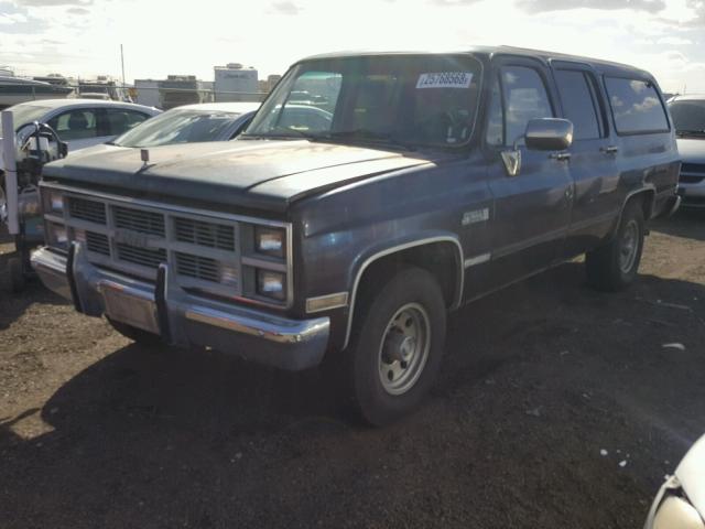 1G5GC26W1EF529496 - 1984 GMC SUBURBAN C MAROON photo 2