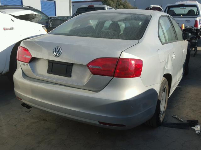 3VW1K7AJ5CM316412 - 2012 VOLKSWAGEN JETTA BASE ვერცხლისფერი ფოტო 4