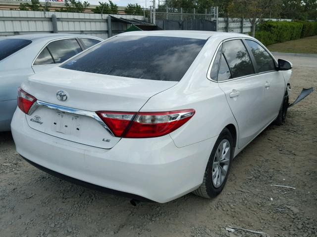 4T4BF1FK0FR477312 - 2015 TOYOTA CAMRY LE WHITE photo 4