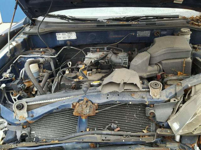 JA4LZ31G83U055142 - 2003 MITSUBISHI OUTLANDER BLUE photo 7