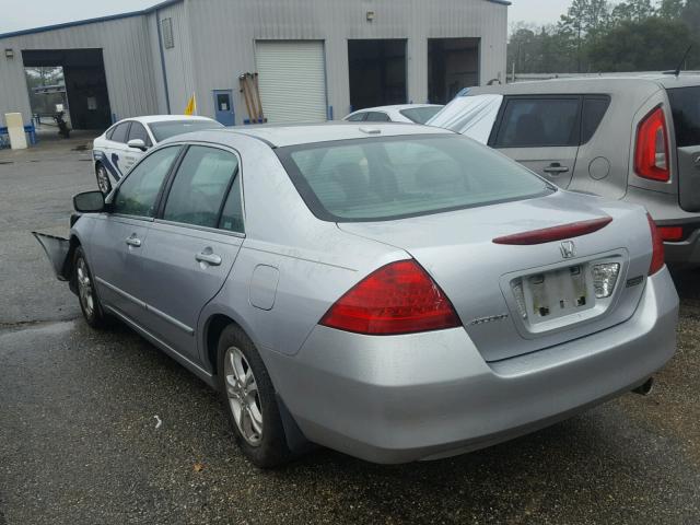 1HGCM56837A154753 - 2007 HONDA ACCORD EX SILVER photo 3