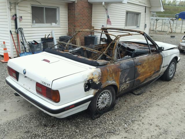 WBABA7316NEJ12313 - 1992 BMW 318 I WHITE photo 4