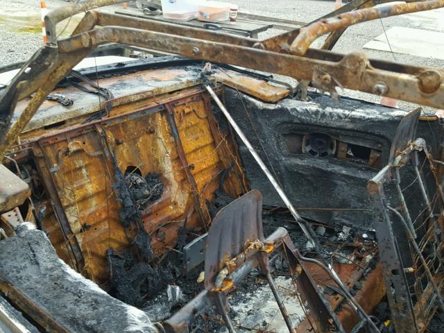 WBABA7316NEJ12313 - 1992 BMW 318 I WHITE photo 6